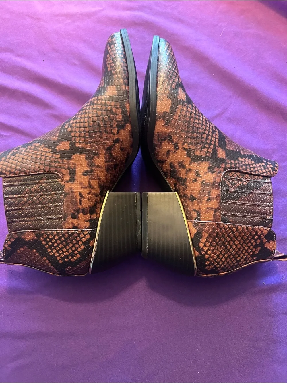 New Directions Faux Leather Snakeskin Booties Women’s 6.5 EUC
